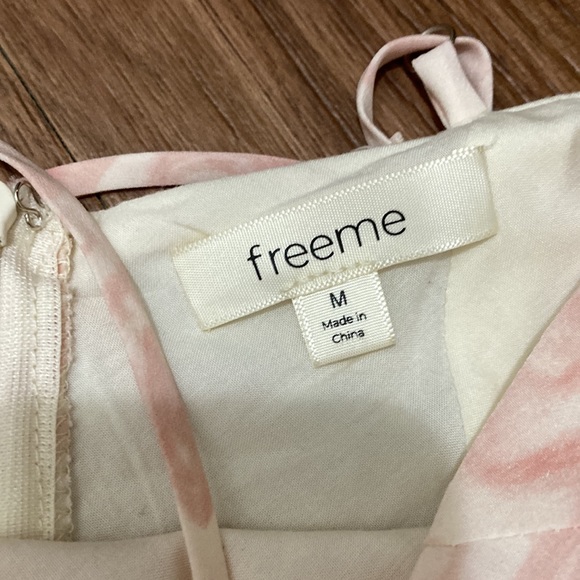 Freeme - Picture 5 of 5